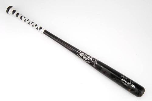 Ken Griffey Jr. 609th Career home run bat