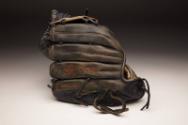 Roberto Alomar glove